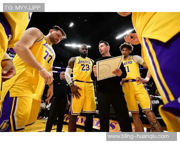 詹姆斯谈球队伤病困扰积极调整阵容全力以赴迎战对手