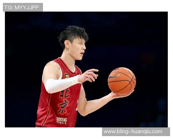 媒体人分析曾凡博选择若拒绝NBL联赛将回归北京队的可能性 媒体人分析曾凡博选择若拒绝NBL联赛将回归北京队的可能性