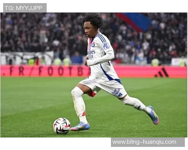 巴萨锁定里昂20岁左边锋马利克福法纳为今夏引援重点目标